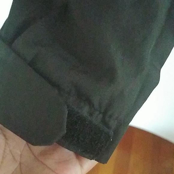 North End Sport Athletic Sweater, Size M - Picture 7 of 8